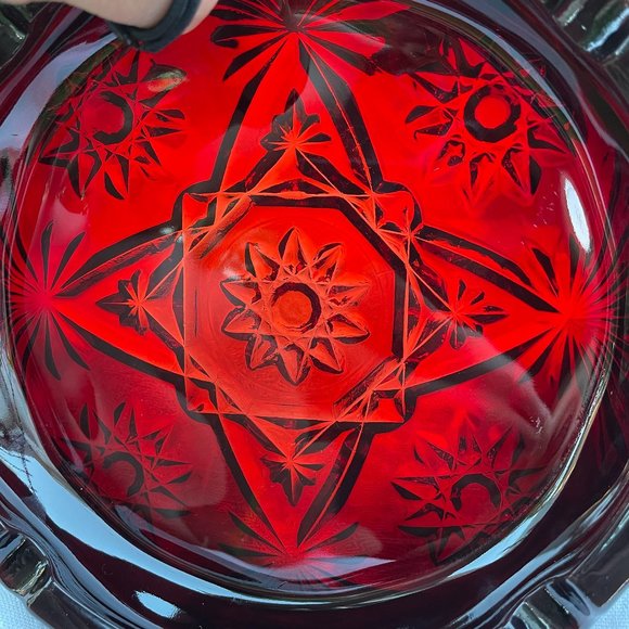 Vintage 50's Ruby Ashtray - Picture 1 of 4